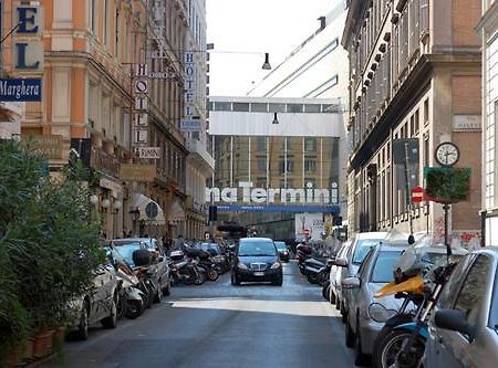 רומא Termini Accommodation מראה חיצוני תמונה